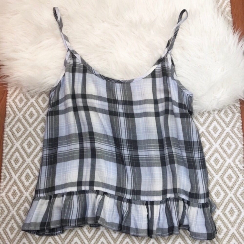 cloth & stone Plaid Ruffle Hem Tank Top in Grey, Light Blue & Black